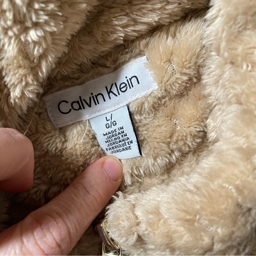 Calvin Klein fuzzy soft Women's Tan chic fleece Jacket size large outdoor - Picture 8 of 9